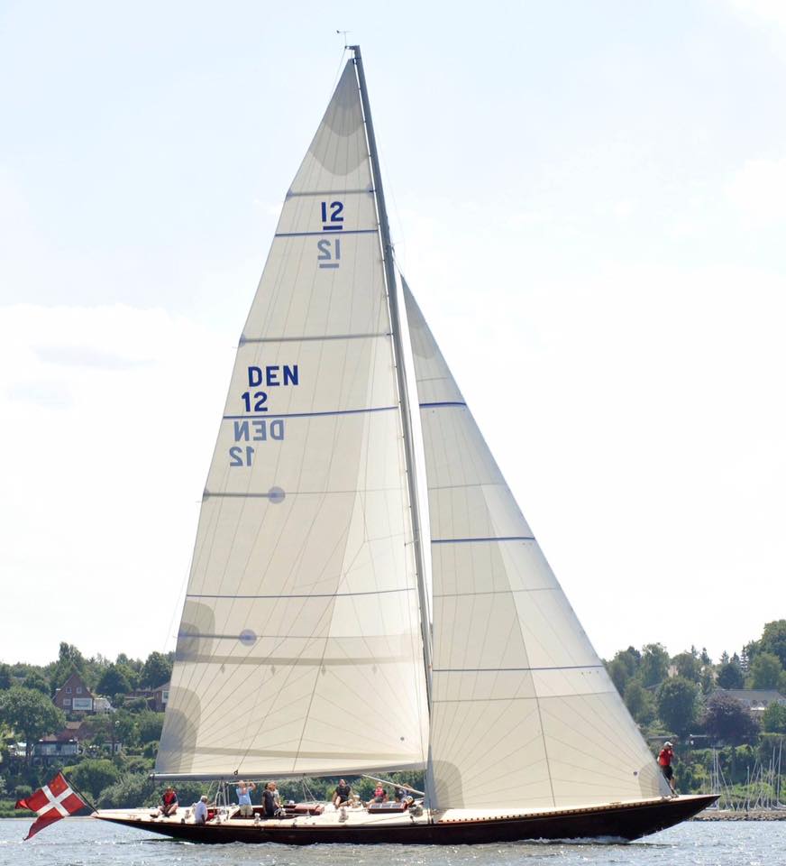 12 meter sailboats