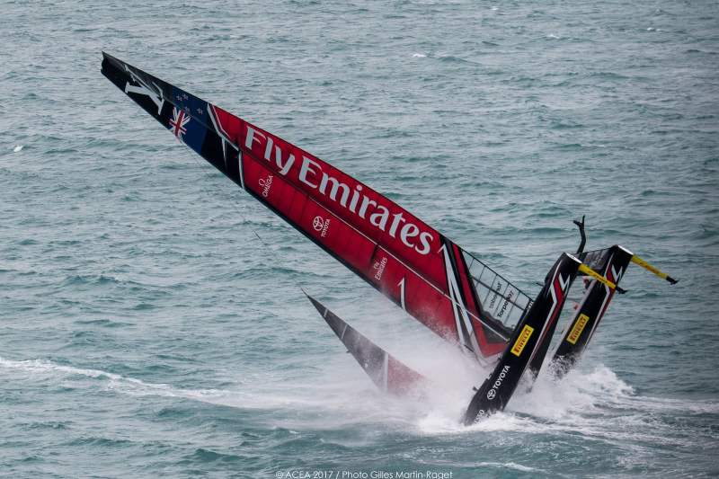06/06/2017 - Bermuda (BDA) - 35th America's Cup Bermuda 2017 - Louis Vuitton America's Cup Playoffs Semi-Finals, Day 3  - Emirates Team New Zealand Capsize