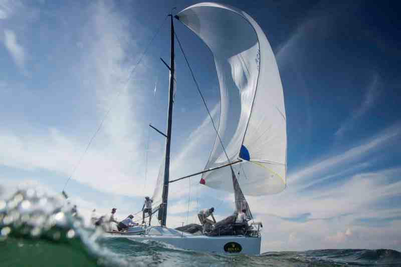Groovederci	USA 7289	John Demourkas,	Santa Barbara, Calif. 	Farr 40
