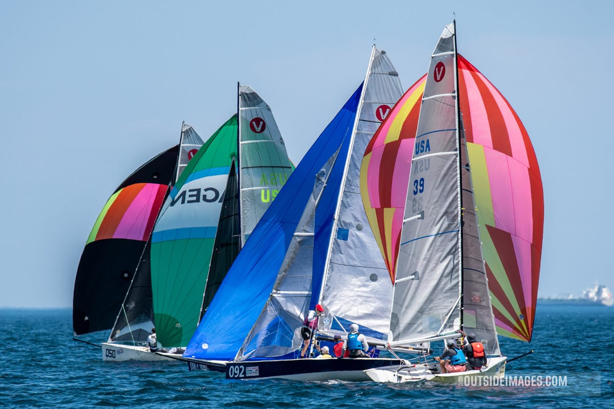 Sailing Into America's Cup History in Chicago - The New York Times